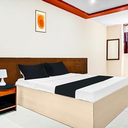 Hotel O Royal Lodge Koregaon 외부 사진